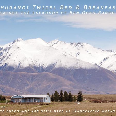 Kahurangi Twizel Hosted Bed & Breakfast Exterior photo